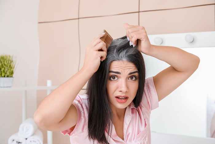 6 consejos para teñir tu cabello gris en casa, según los estilistas