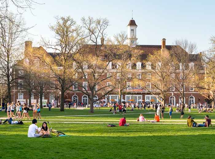 6 u.S. Ciudades universitarias que no necesitas estar en la escuela para amar