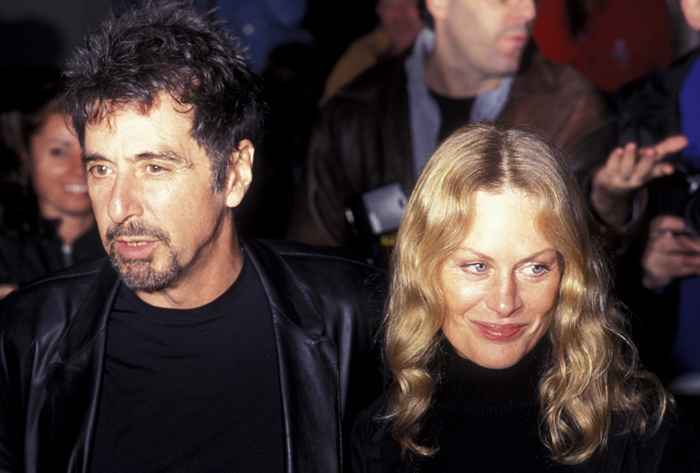 Beverly D'Angelos mann godkjente henne som skilte ham for Al Pacino, han er fantastisk