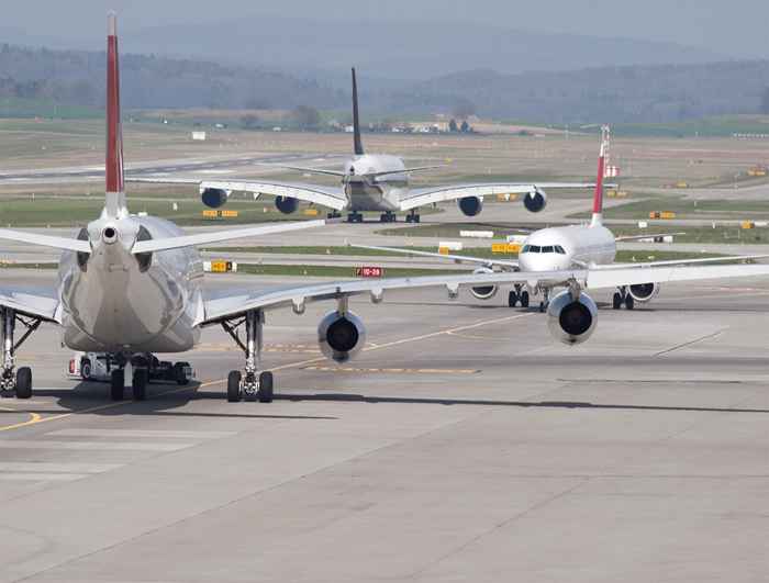 Delta, United et American réduisent les vols dans 3 grands aéroports, au 15 mai