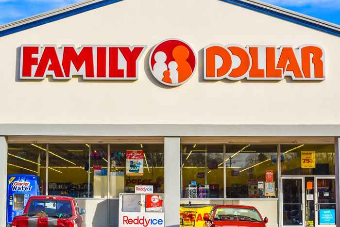 Des chaînes à prix réduit, notamment Family Dollar et Marshalls, ferment des magasins, à partir de décembre. 17