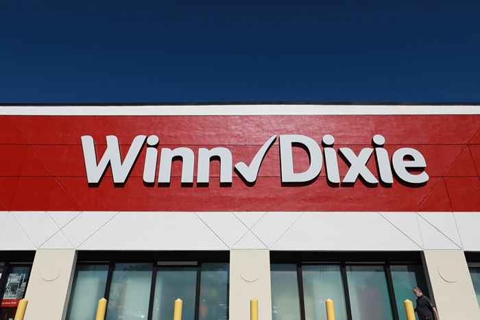 Os supermercados, incluindo Lucky e Winn-Dixie, estão fechando locais, a partir de 10 de abril