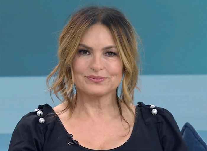 Law & Order SVU A estrela Mariska Hargitay dá SCOOP em Benson e Stabler