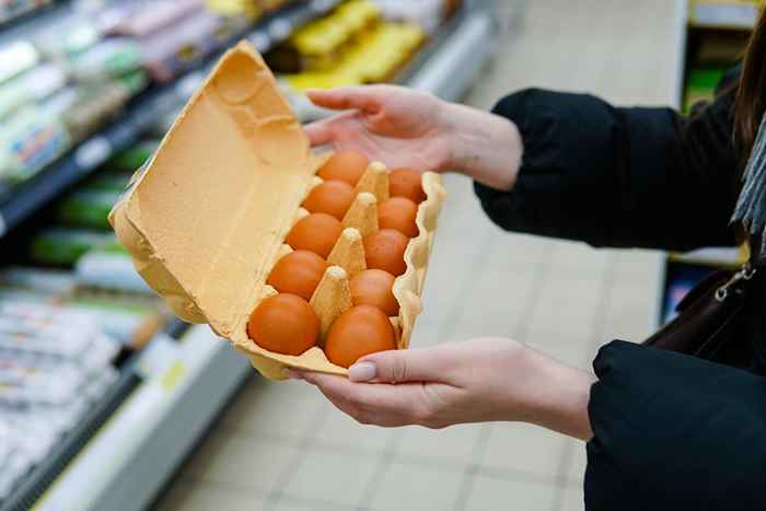 Store dagligvarebutikker, inkludert Kroger og Lidl, begrenser eggkjøp