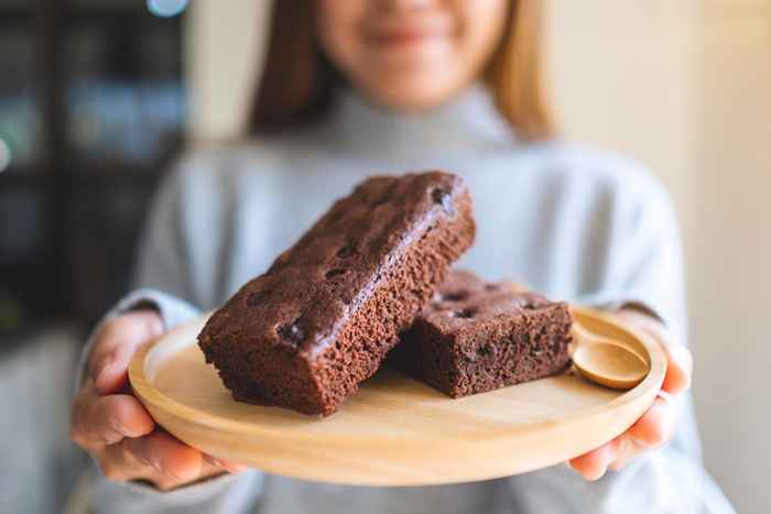 Quase 1.000 libras de brownies recordados por preocupações com a saúde, alerta a FDA