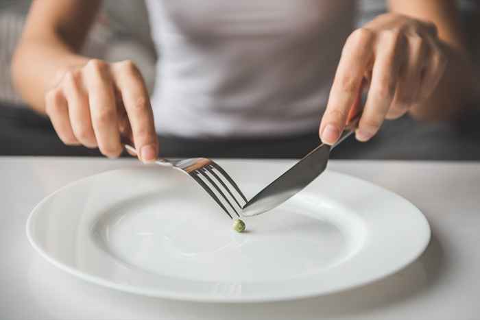 Los efectos secundarios ozempic son realmente solo síntomas del trastorno alimentario, dice el médico