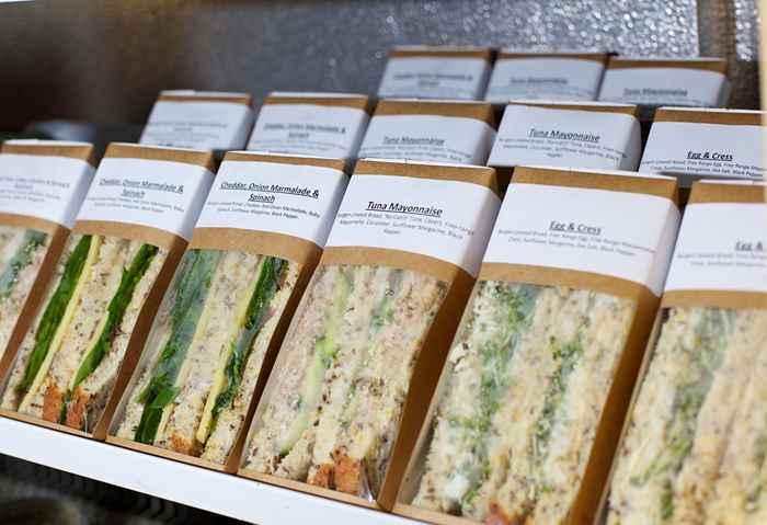 Sandwichs, yaourt, muffins et plus rappelés en raison de la Listeria possible, la FDA prévient