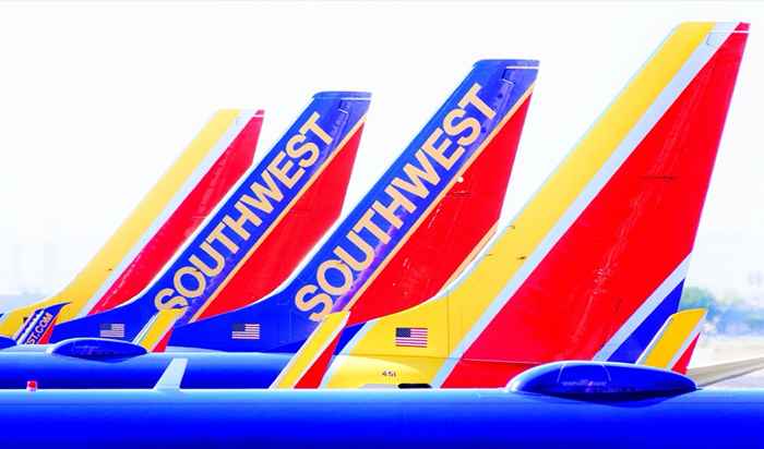 Southwest Airlines kansellerer de fleste av flyene sine-og det er ikke bare dårlig vær