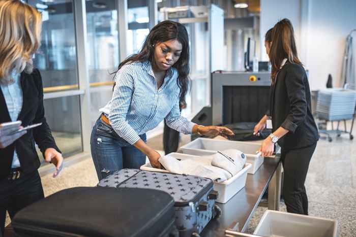 TSA emite una nueva actualización de vacaciones sobre lo que no puede llevar a través de la seguridad