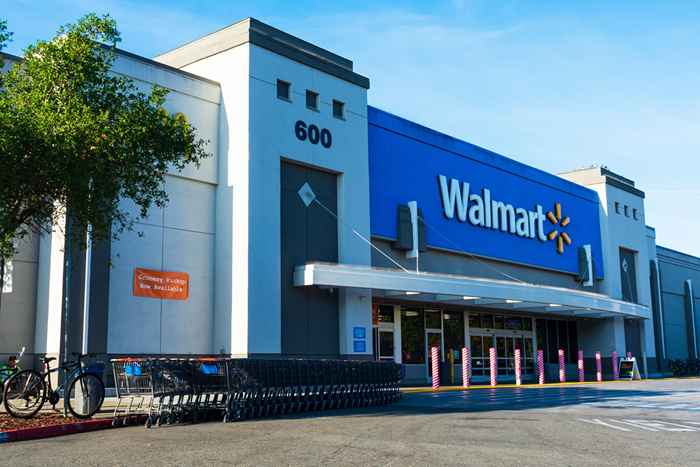 Walmart stenger midlertidig flere butikker, med virkning umiddelbart