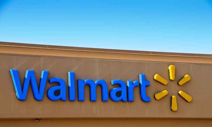 Walmart ha sbattuto per le nuove funzionalità di shopping nei negozi e online