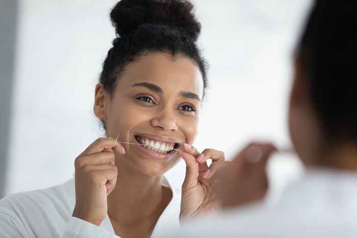 O que acontece se você não usar os dentes todas as noites, de acordo com os dentistas