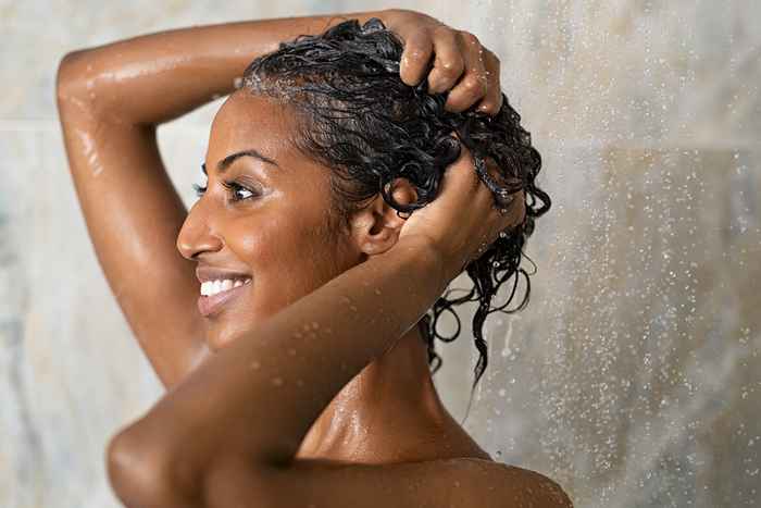 Was passiert mit Ihrem Haar, wenn Sie nur Conditioner verwenden, sagen Dermatologen