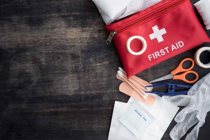 5 cose che stai dimenticando di mettere nel tuo kit di pronto soccorso