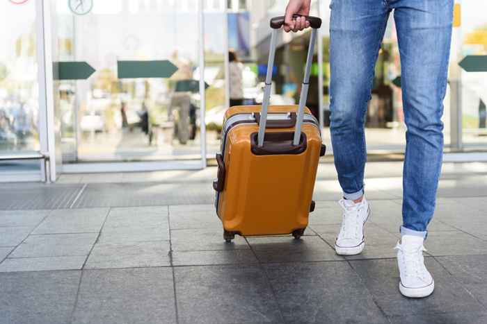 7 hacks pour voler avec juste un bagage à main -