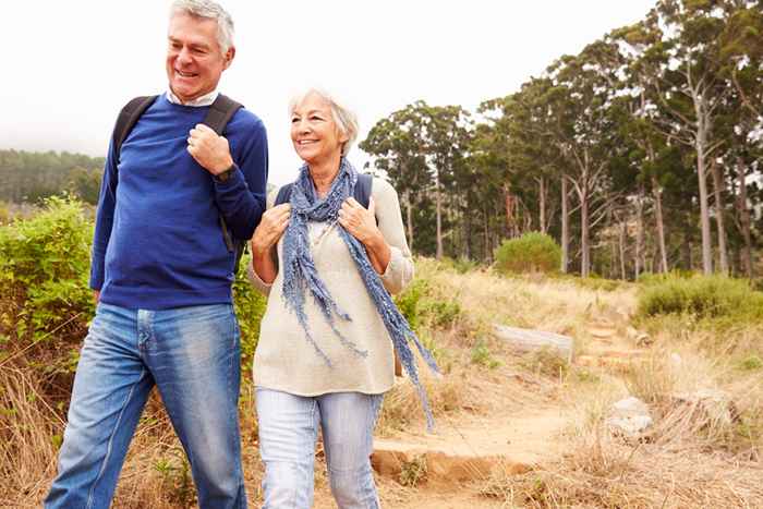 Hacer esto cuando camina corta su riesgo de ataque cardíaco, cáncer y demencia, dice un nuevo estudio