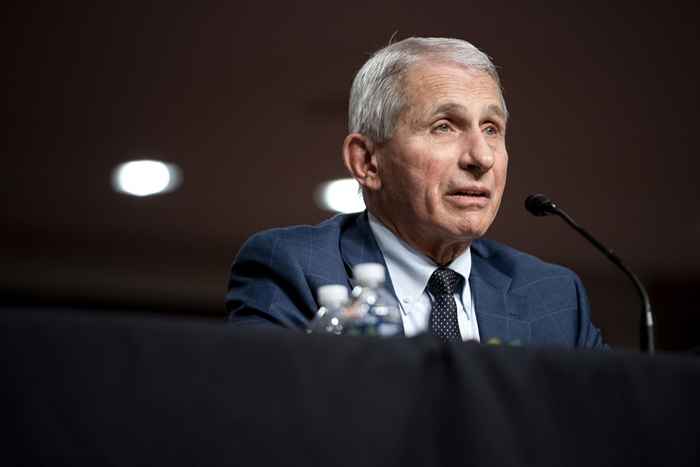 Dr. Fauci vient de donner une mise à jour assez gênante sur la prochaine étape pour Covid