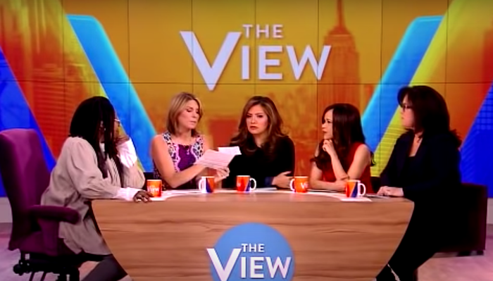 Ex coanfitrión de The View dice que su cardióloga le dijo que renunciara al espectáculo