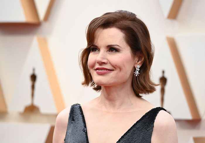 Geena Davis a été criée par cette co-star des années 90, j'aurais dû sortir