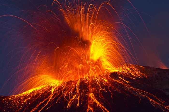 Mauna Loa, do Havaí, o maior vulcão ativo do mundo, está entrando em erupção de que acontece agora