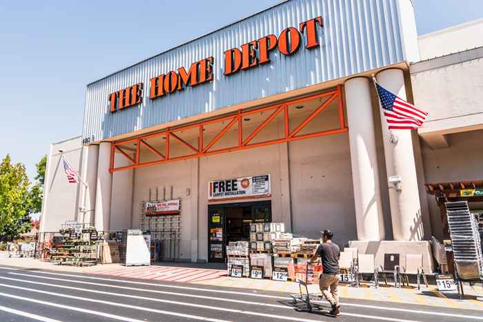 O Home Depot diz aos compradores não esperam até o último minuto para fazer isso