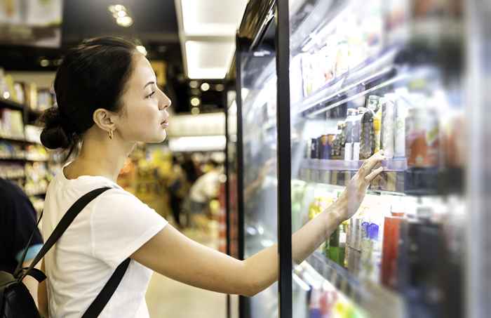 Si tiene esta bebida popular en su refrigerador, no lo beba, Maker advierte