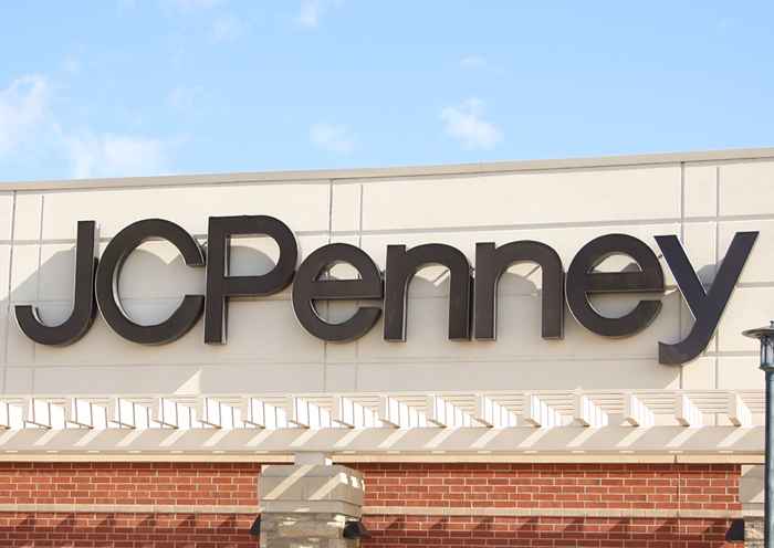 JCPenney non lascerà che gli acquirenti lo facciano nei negozi il mese prossimo