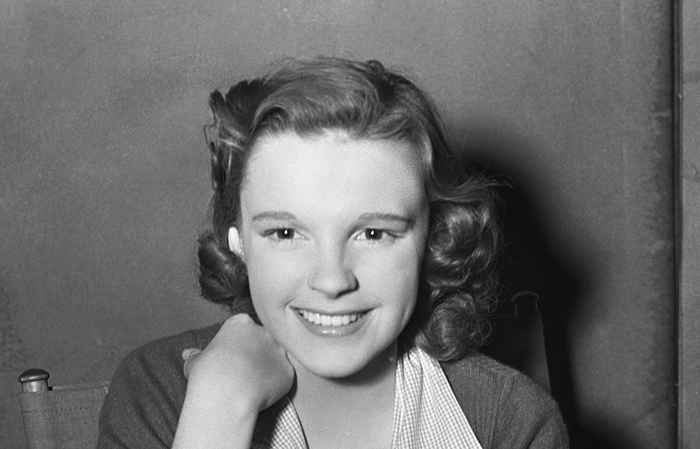 Judy Garland otrzymała pigułki do pracy 72 godziny z rzędu jako gwiazda dziecięca