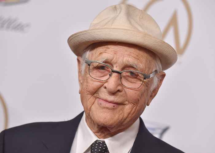 Norman Lear deler å flytte melding om mirakel om å være i live på 100 -årsdag