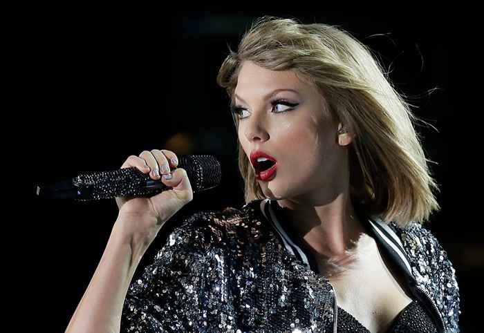 La canzone di Taylor Swift che sei, in base al tuo segno zodiacale