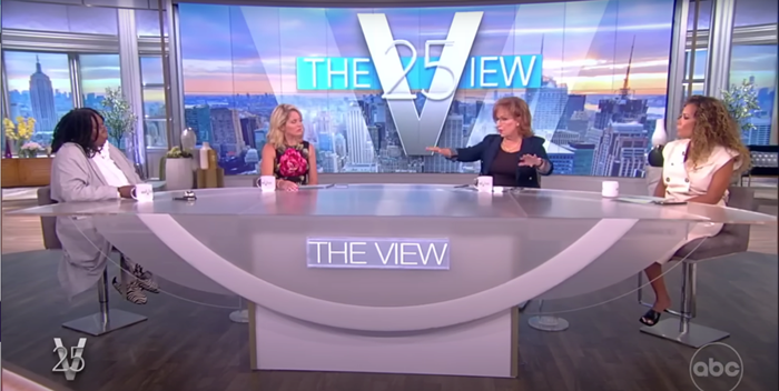 The View Fans menace de boycotter le spectacle, pourquoi