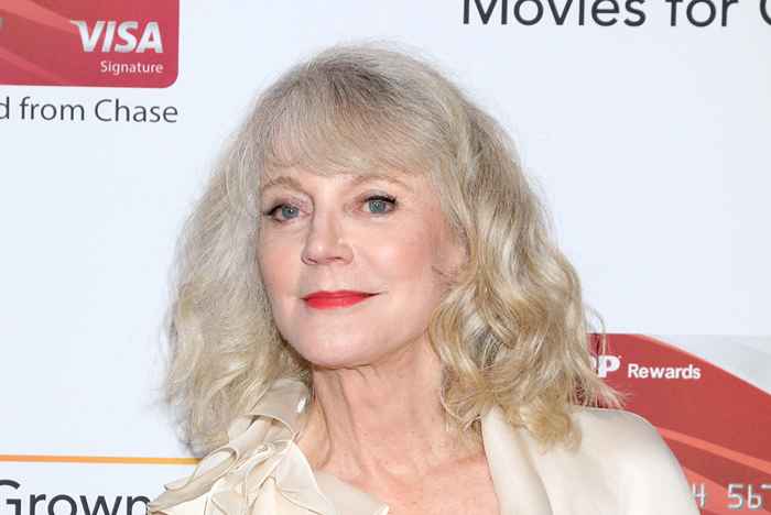 Questo è stato il primo sintomo del cancro che Blythe Danner ha notato