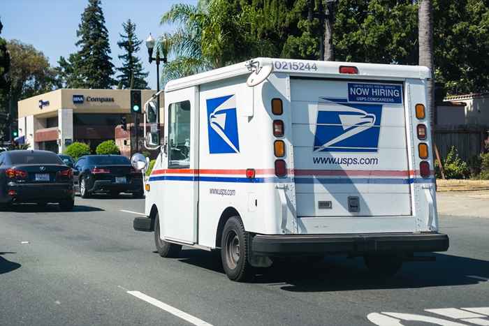 O USPS está suspendendo esses serviços, com vigência imediatamente