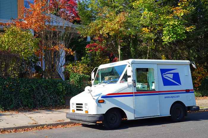 USPS prévient de ne jamais faire cela avec vos packages