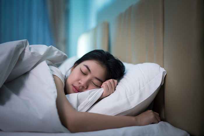 25 miti sul sonno che ti tengono sveglio di notte