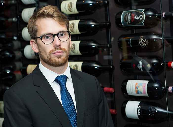 Comment démarrer une collection de vins, par l'expert en vin n ° 1 au monde