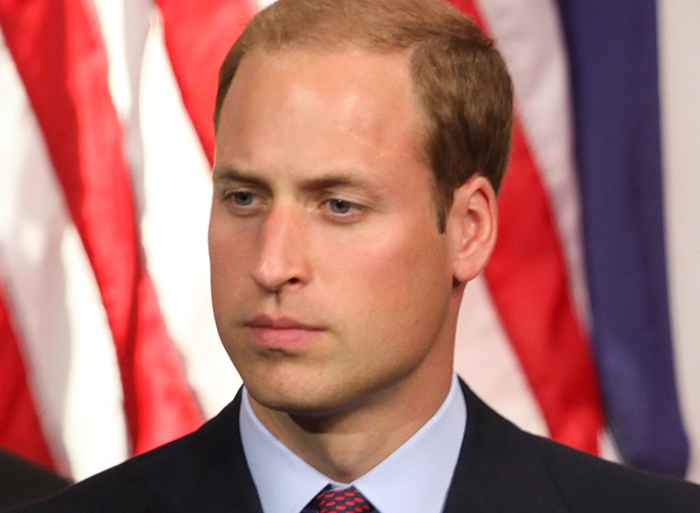 Prinz Harrys Bombenerfassungen ziehen William in Hacking -Fall und lassen die Krönungsprägressen in Trümmern