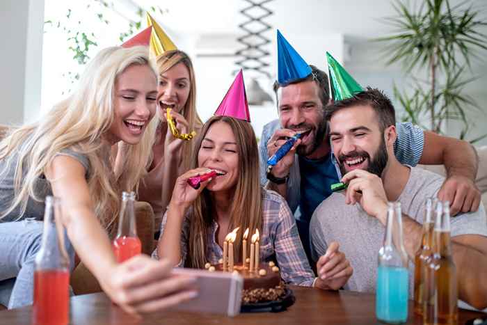 152 citazioni di compleanno per festeggiare amici e familiari