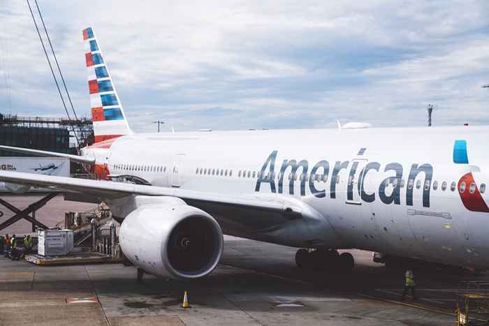 American Airlines schneidet ab November Flüge zu diesen drei großen Städten. 3