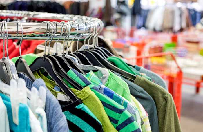 Goodwill Shopper rende scioccante la scoperta della reliquia del passato