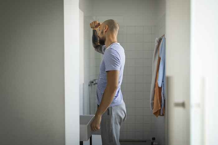 Hvis du merker dette på badet, ring legen din umiddelbart, advarer tjenestemenn