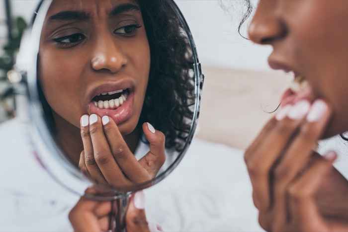 Se você notar isso com os dentes, verifique se há diabetes