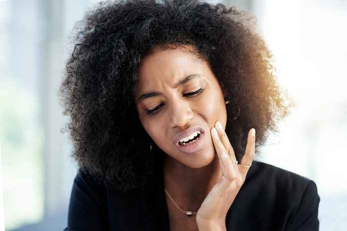 Si votre bouche ressemble à ça, cela pourrait signaler le début de la démence