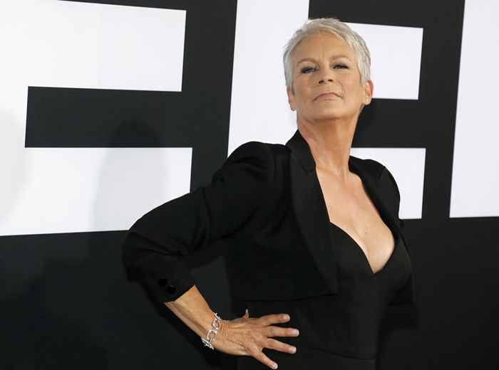 Jamie Lee Curtis schwört auf dieses 4 -Dollar -Produkt, um jünger auszusehen