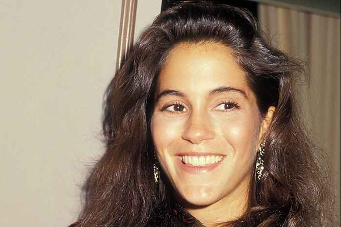 Siehe 80er Jahre Teen Idol Jami Gertz jetzt bei 56