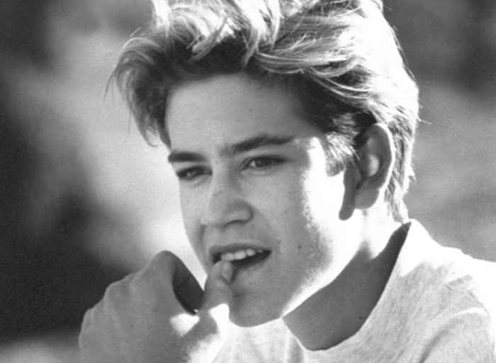 Zobacz teraz XX wieku Teen Idol Mark-Paul Gosselaar o 48