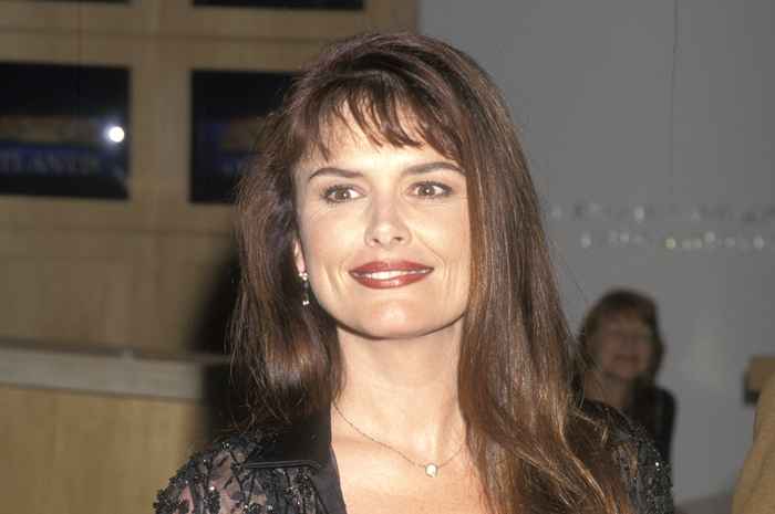 Se berørt av en Angel Star Roma Downey, som fyller 62 år i dag