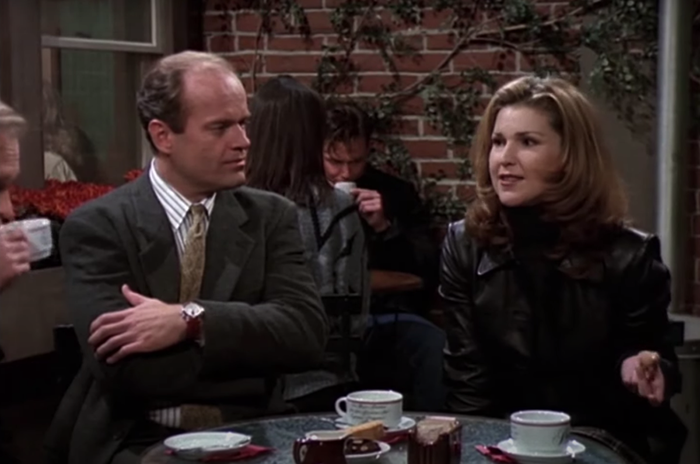 Ela jogou Roz em Frasier. Veja Peri Gilpin agora aos 60.