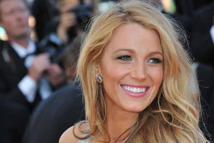 La verdadera razón por la que Blake Lively no bebe alcohol