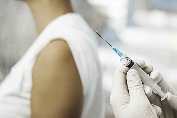 Le persone non vaccinate saranno vietate da questo, a partire da febbraio. 28